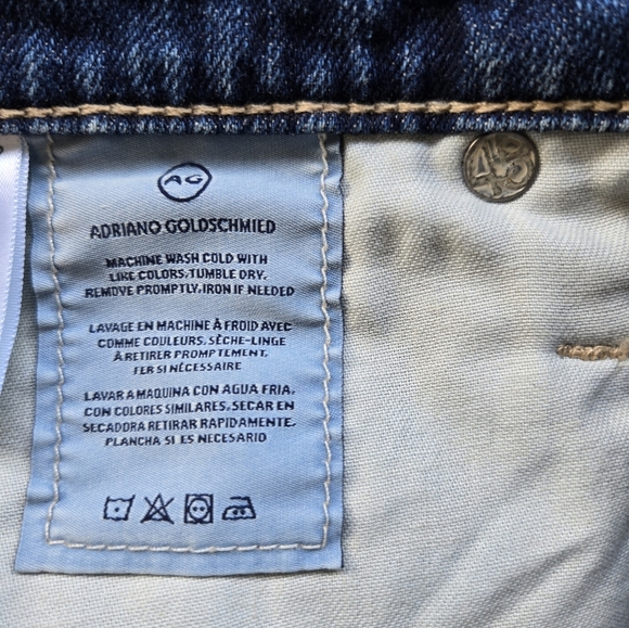 NWOT AG straight leg high rise crop. "The Isabelle". Distressed denim SZ 30 - Picture 12 of 12